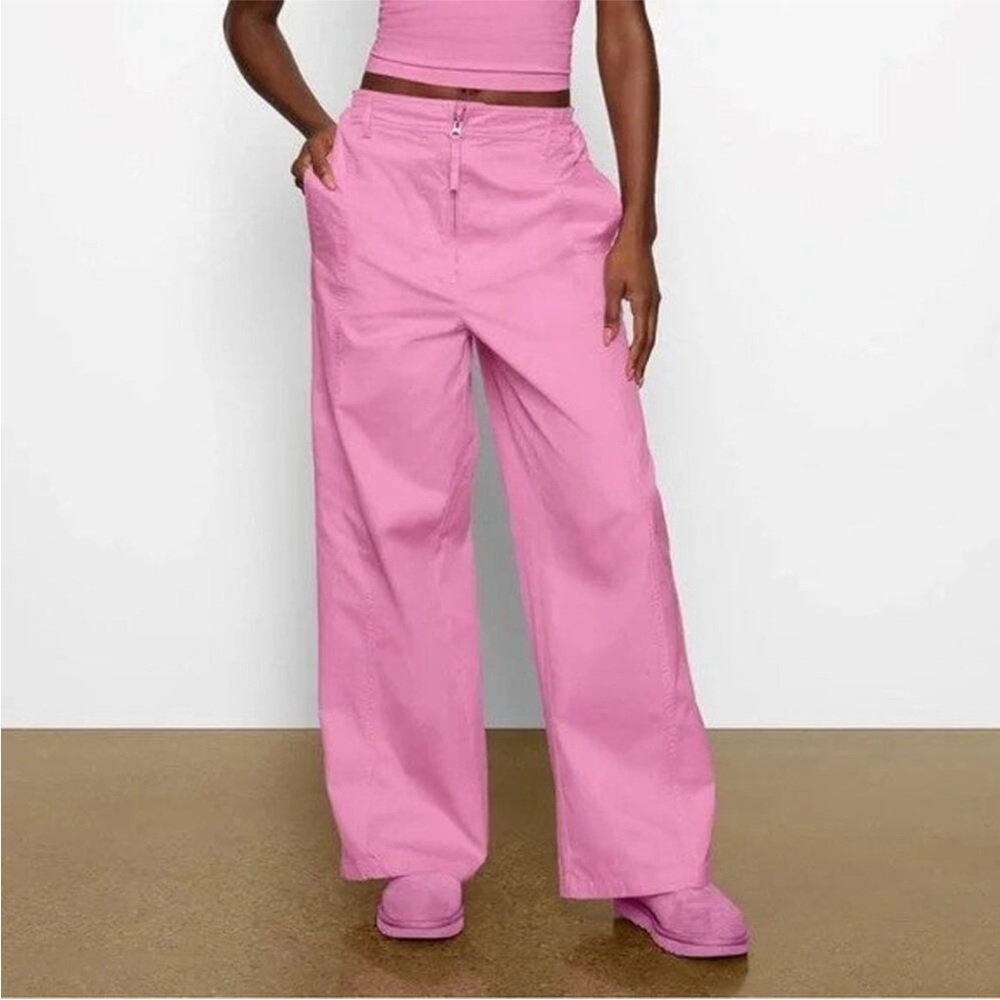 SKIMS
Outdoor Woven Pant. These do run big. More pictures as I have steamed them